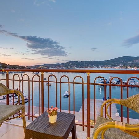 Hanedan Otel Foca Izmir Екстериор снимка
